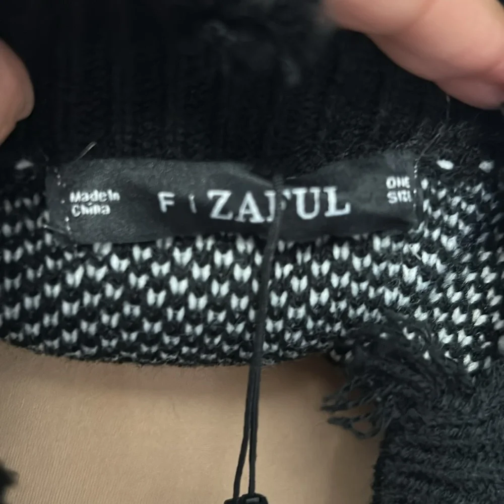 Zaful Distressed Black Star Sweater